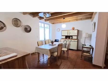 vente maison 5 pièces 133 m² à saint-adjutory (16310)  210 000 €