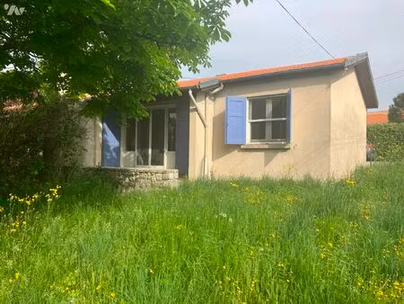 vente maison 3 pièces 39 m² saint-michel-l’observatoire (04870)