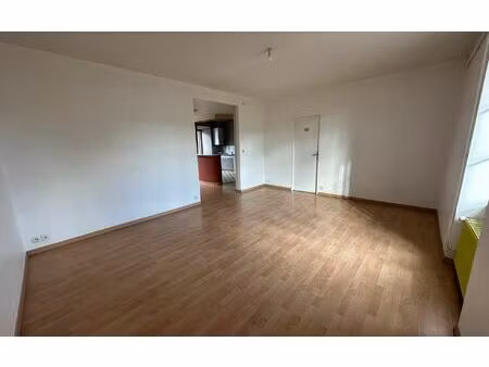 location appartement  m² t-3 à aixe-sur-vienne  530 €