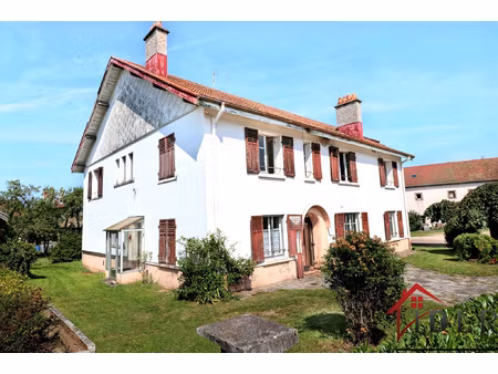 ferme vosgienne à rénover 153 m2 + dépendances potentiel