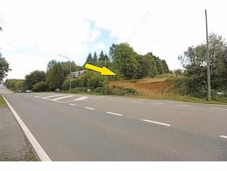 terrain en zone mixte