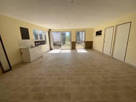a 10 min environ de guingamp (squiffiec) - immeuble de rappo