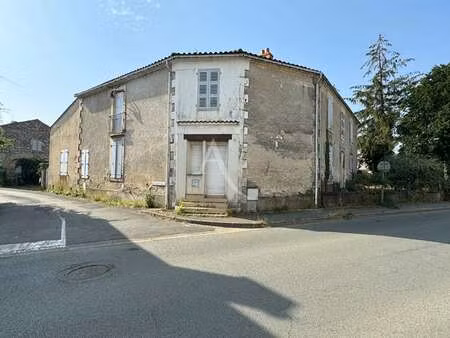vente maison à nalliers (85370) : à vendre / 330m² nalliers