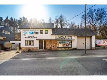 francorchamps: maison et atelier avec cour