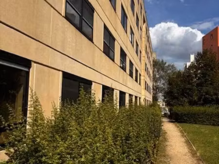 location bureau lognes 77185