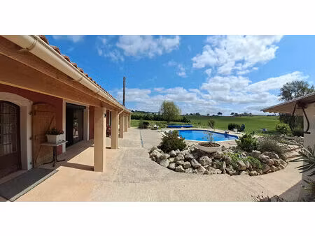 propriété proche gimont 7 pièces 200 m2 avec dépendances sur 7.8 hectares