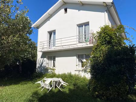 vente maison 9 pièces 180 m² lons (64140)