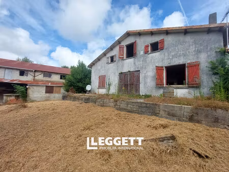 maison 7 pièce(s)  coteaux-du-blanzacais