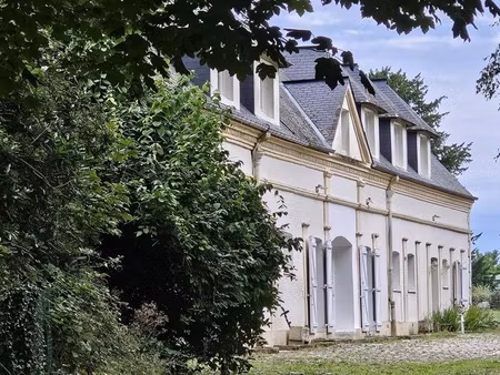 maison/villa de standing à saint-jean-de-folleville