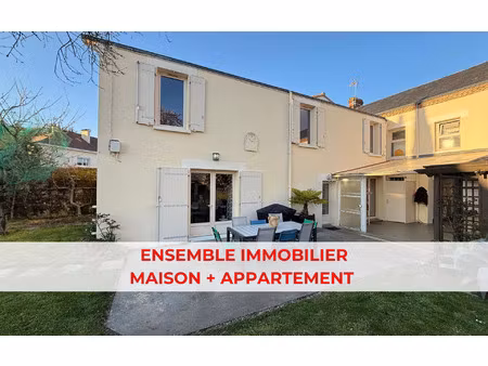 maison rocheservière m² t-7 à vendre  221 000 €