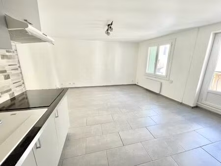 vente maison 4 pièces 67 m² montblanc (34290)