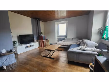 immeuble de 2 appartements (loue)