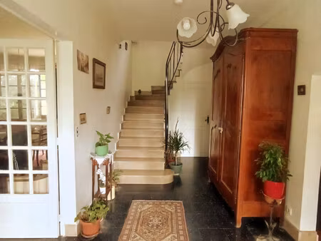 ancien avec travaux - 170m2-4 chambres-2500m2 jardin