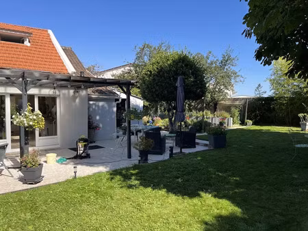 vente maison 5 pièces 110 m² à coignieres (78310)  315 000 €