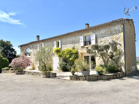 ferme 360 m²
