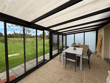 maison 194 m² neuville lez beaulieu