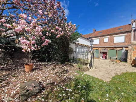 vente maison 9 pièces 179.48 m² à saint-quentin (02100)  146 700 €