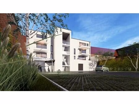 commerce rez-de-chaussee - 251m²