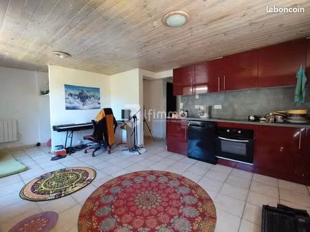 immeuble 6 pièces 113 m²