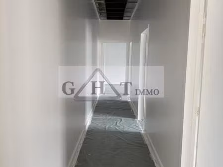 100m2 de bureau a louer sur la n3