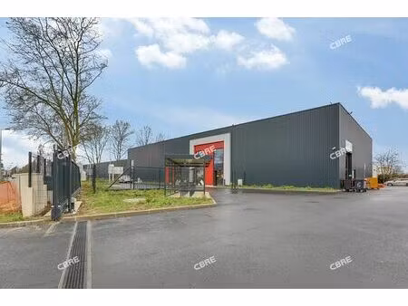 location local d'activités bondoufle 402 m²