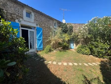 vente maison 5 pièces 149 m² rioux (17460)