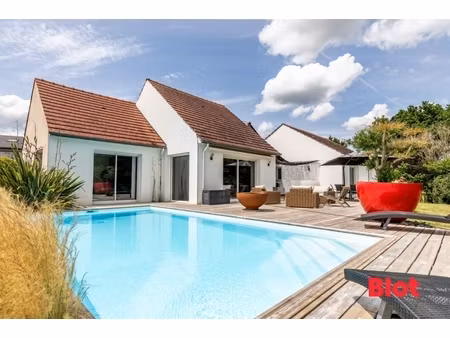 blot liffre - a vendre - en exclusivite - maison 4 chambres - piscine