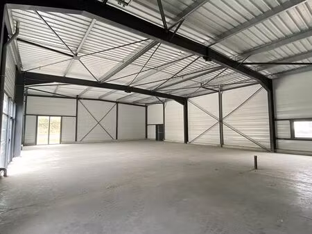 location local d'activités villenave d'ornon 443 m²