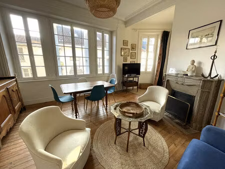 pornic - grand t3 en centre ville 89 m² - proximité port et commerces