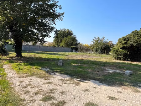 terrain cheval blanc 1260 m2