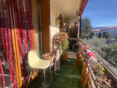 vente appartement aubagne 13400 - - surface privée
