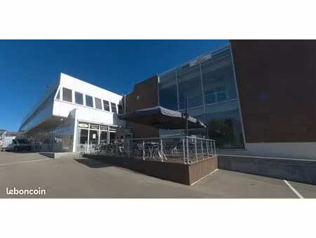 bureaux 483 m² auxerre