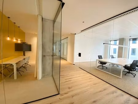 espace de bureau à louer dans un espace de co-working r.conn