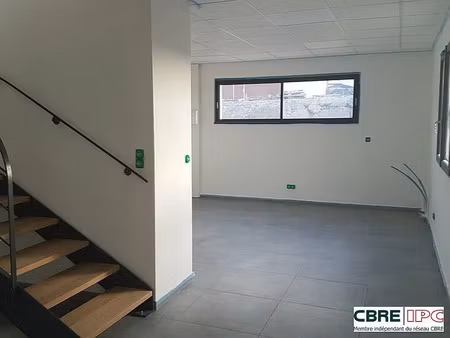 location bureau larressore 120 m²