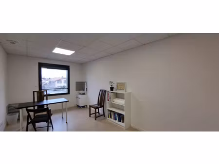 vente bureau 16 m² muret (31600)