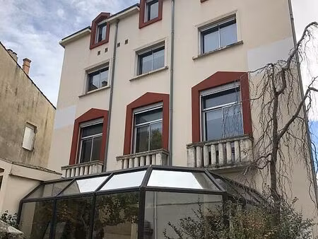 vente bureau privas 1 156 m²