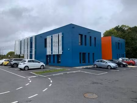 vente bureau 500 m² quimper (29000)
