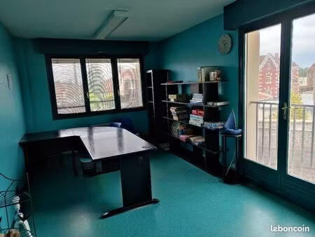 local dans cabinet paramedical