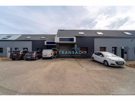 location local industriel 221 m² à évry-courcouronnes (91000)