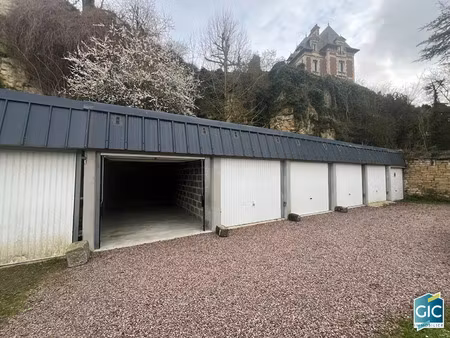 vente garage et parking à caen (14000) : à vendre / caen