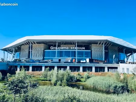 place de parking - groupama stadium / arena