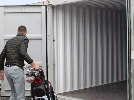 rennes nord : box individuel à louer . accès sécurisé 7j/24h véhicule de plain pied