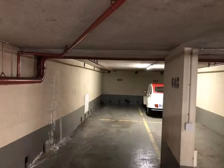 vente parking 24 m² à neuilly-sur-seine (92200)  48 000 €