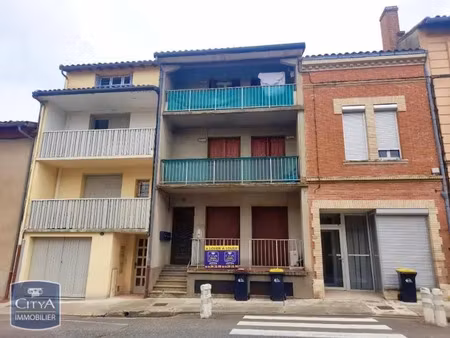 local commercial à louer 60 m² - fronton (31) - 670€