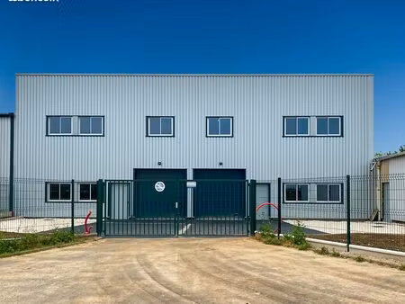 local commercial 296 m² pringy