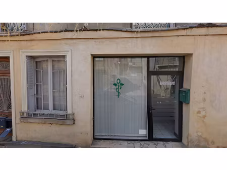 location locaux professionnels 2 pièces 50 m² à saint-cyprien (24220)  500 €