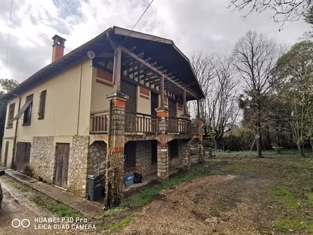 maison en pierre