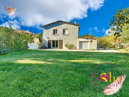 vente maison 7 pièces 162 m² cierzac (17520)