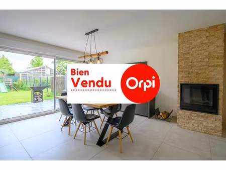 vente maison 5 pièces 117 m² à comines (59560)  410 000 €