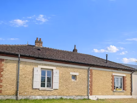vente maison 5 pièces 126 m² à laon (02000)  141 350 €